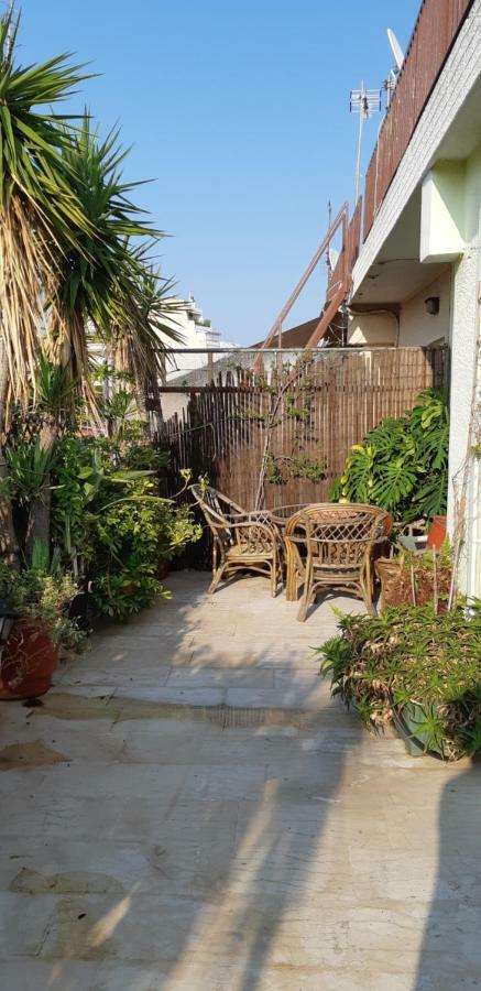 Penthouse Balcony Close To Acropolis Athens Exterior photo